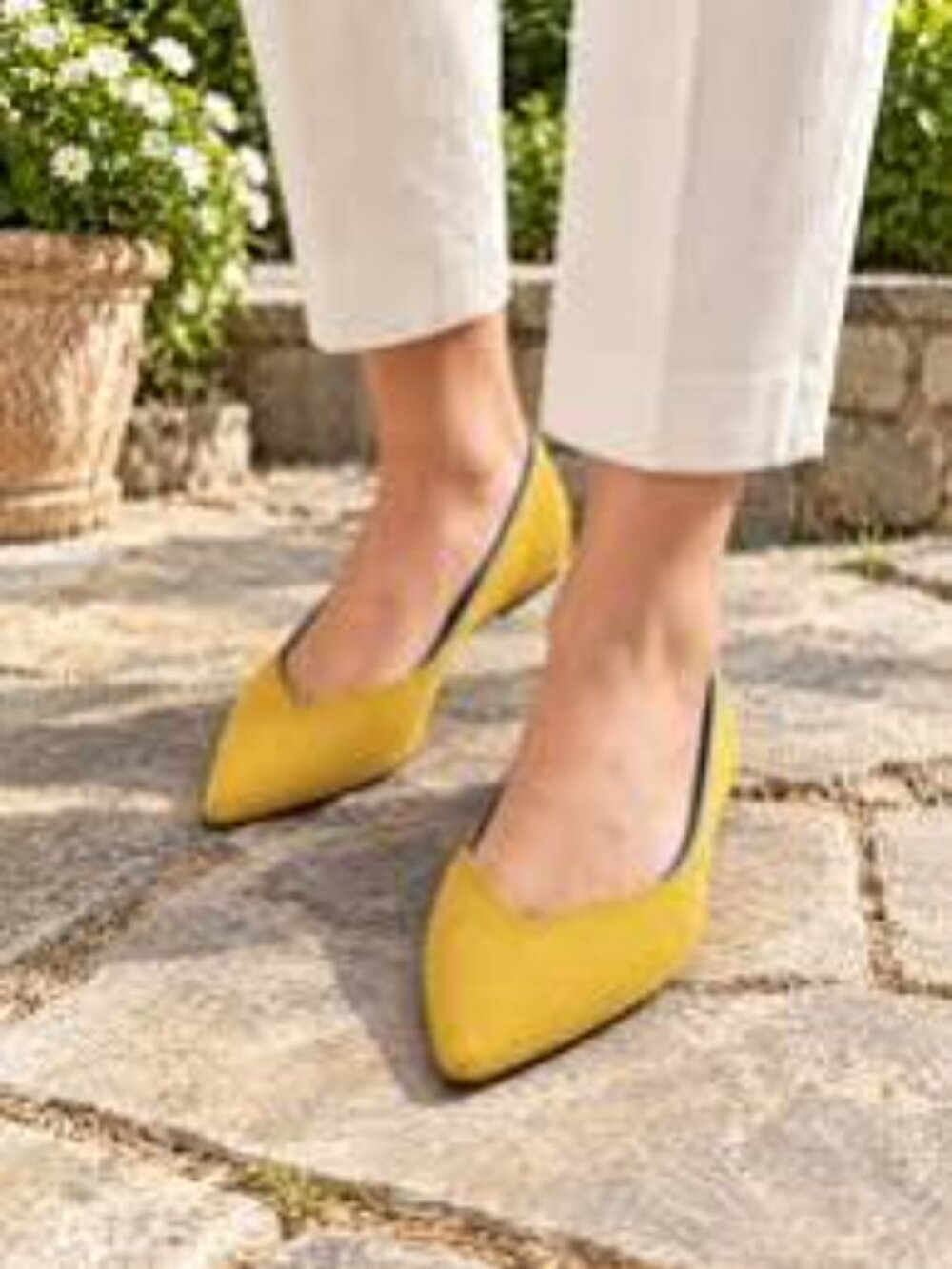 NWOT Rothys The Point Marigold Yellow Knit Pointed Toe Flat Shoes